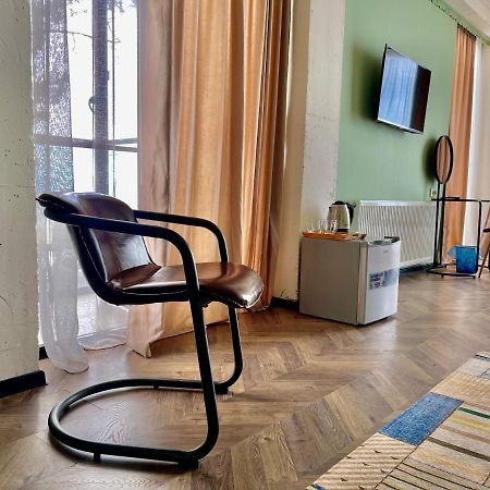 Claude Monet Seaside Hotel Григолети Екстериор снимка